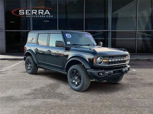 Used 2022 Ford Bronco Black Diamond image 7