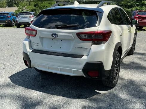 Used 2021 Subaru Crosstrek 2.0i Premium w/ Moonroof Package AWD/4WD image 5