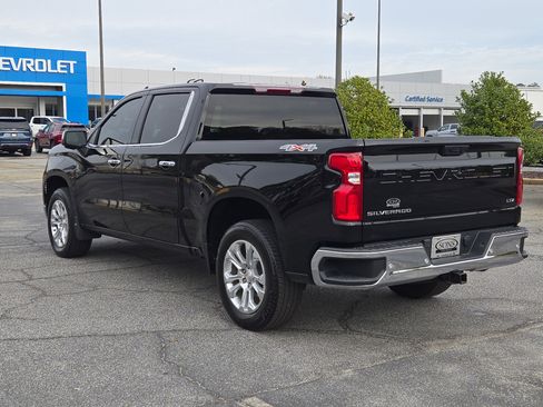 Used 2023 Chevrolet Silverado 1500 LTZ image 11