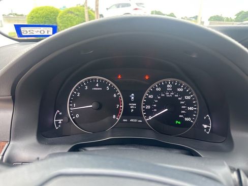 Used 2014 Lexus ES 350 w/ Luxury Package FWD image 3