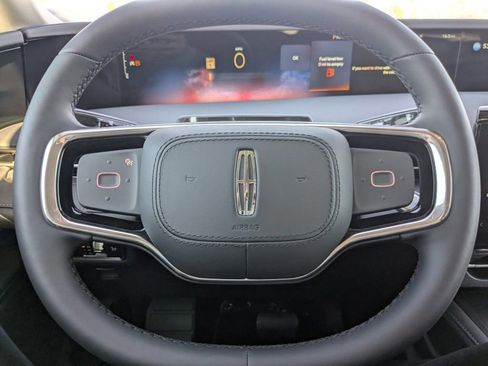 New 2026 Lincoln Nautilus Premier w/ Equipment Group 102A image 30