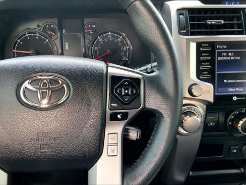 Used 2022 Toyota 4Runner SR5 AWD/4WD image 24