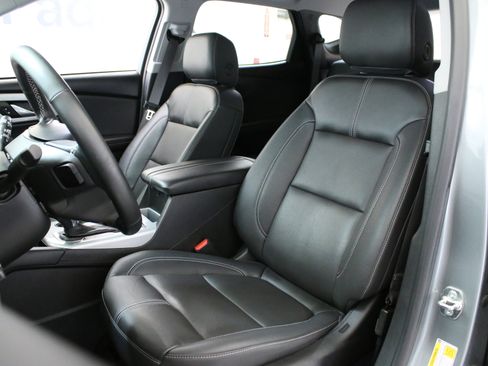 Used 2024 Chevrolet Blazer LT w/ Midnight/Sport Edition AWD/4WD image 24