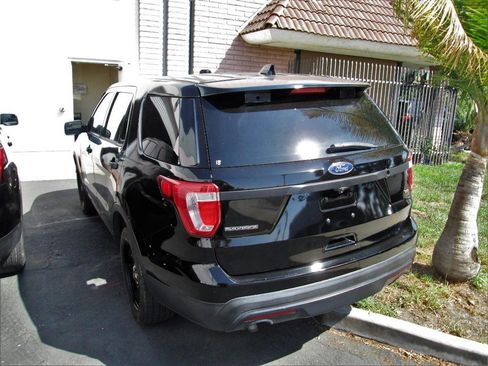 Used 2016 Ford Explorer AWD 4dr image 4