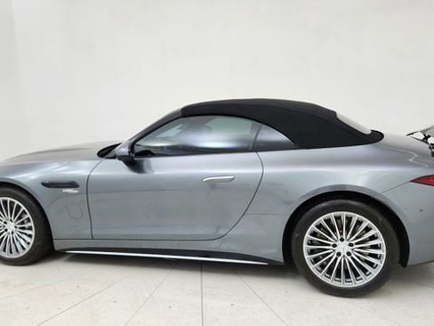 Used 2024 Mercedes-Benz SL 43 AMG image 16