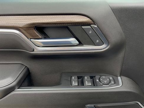 Used 2022 Chevrolet Silverado 1500 LT image 14