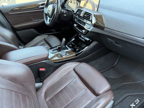 Used 2018 BMW X3 M40i image 29