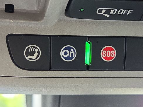 Used 2019 Chevrolet Malibu LT FWD image 19