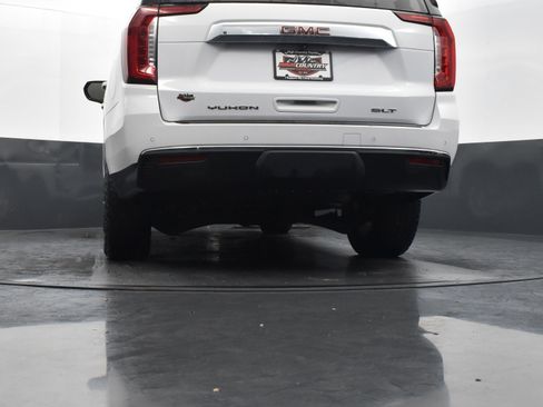 Used 2023 GMC Yukon SLT image 39