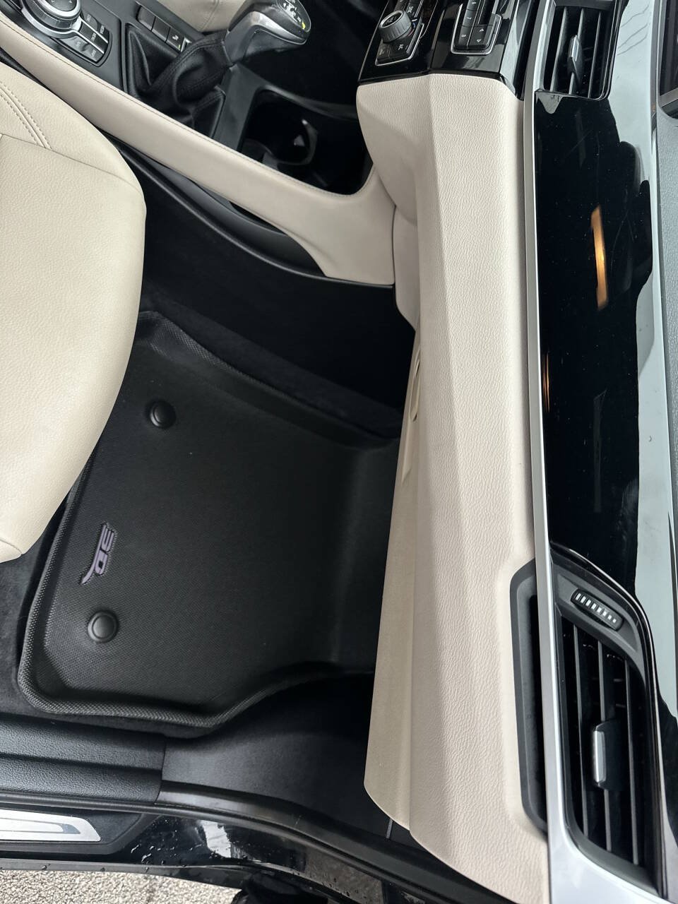 Used 2019 BMW X1 sDrive28i FWD image 19