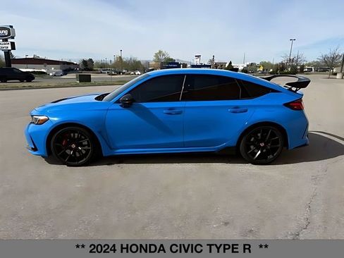 Used 2024 Honda Civic Type R image 4