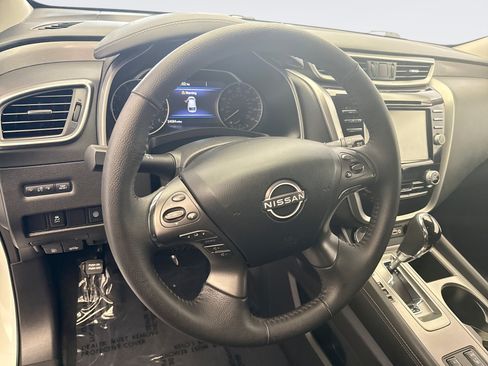 Used 2024 Nissan Murano SV w/ SV Midnight Edition Package AWD/4WD image 12