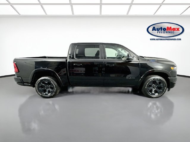 Used 2025 RAM 1500 Big Horn AWD/4WD image 9