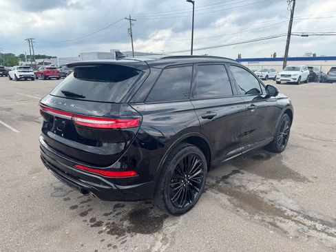 Used 2023 Lincoln Corsair Reserve w/ Equipment Group 201A AWD/4WD image 5
