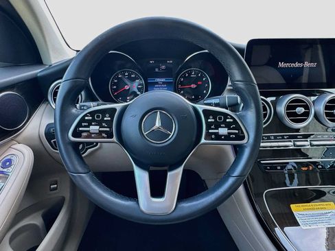 Certified 2022 Mercedes-Benz GLC 300 image 11