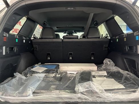 New 2026 Subaru Outback Touring XT AWD/4WD image 8