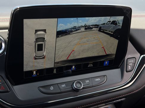 Used 2025 Chevrolet Blazer RS w/ Driver Confidence II Package FWD image 20