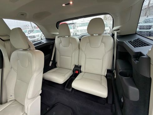 Used 2022 Volvo XC90 T6 Inscription w/ Advanced Package image 19