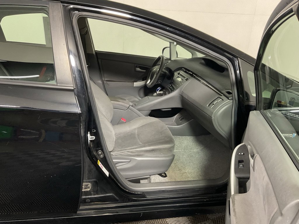 Used 2010 Toyota Prius Three FWD image 33