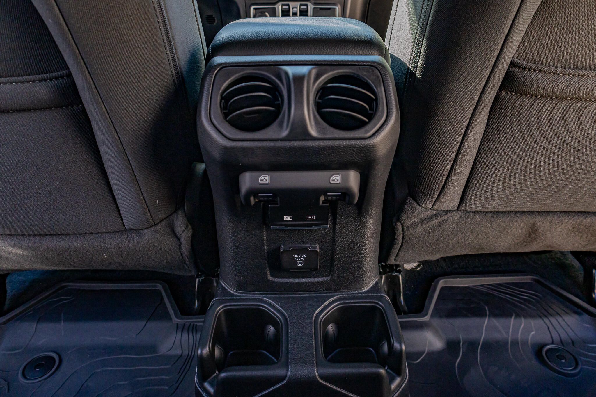 Used 2023 Jeep Gladiator Sport AWD/4WD image 34