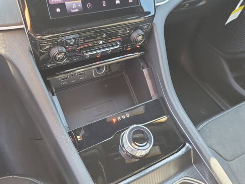 New 2025 Jeep Grand Cherokee Altitude RWD image 18