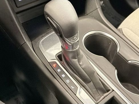 Used 2022 Chevrolet Equinox LT FWD image 19