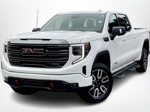 Used 2023 GMC Sierra 1500 AT4 w/ AT4 Preferred Package image 2