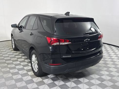 Used 2022 Chevrolet Equinox LS AWD/4WD image 7