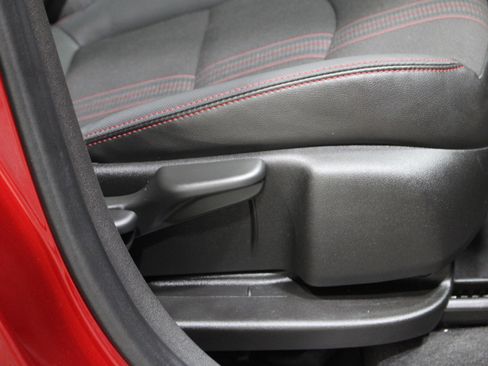 Used 2022 Chevrolet Equinox RS AWD/4WD image 26