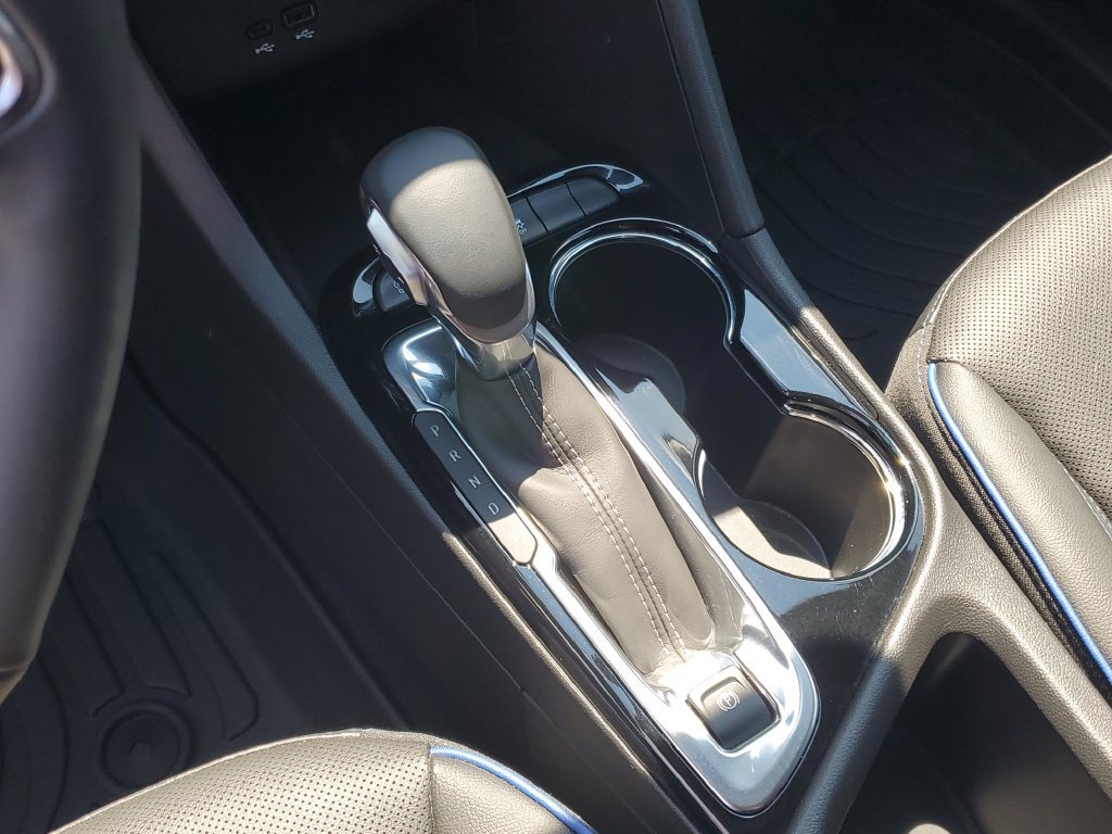 Used 2025 Buick Encore GX Sport Touring w/ Comfort Package FWD image 19