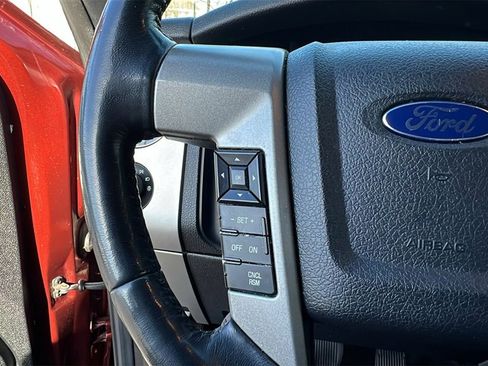 Used 2017 Ford Expedition Limited image 31