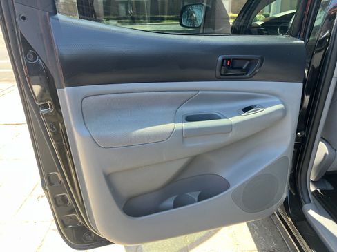 Used 2011 Toyota Tacoma PreRunner w/ TRD Off-Road Pkg w/JBL Audio RWD image 28