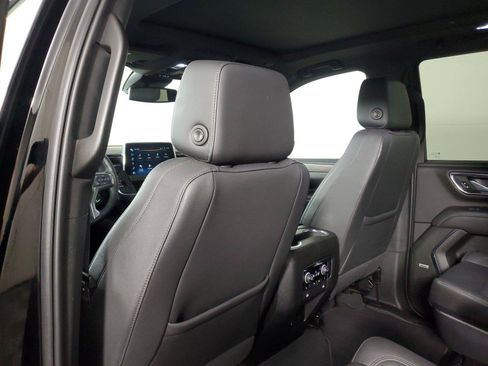 Used 2023 Chevrolet Tahoe LT w/ Luxury Package RWD image 13
