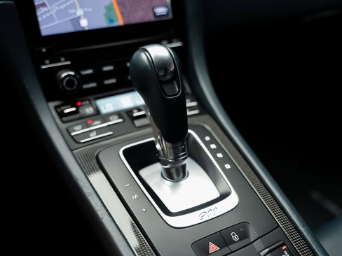 Used 2017 Porsche 911 Turbo AWD/4WD image 54