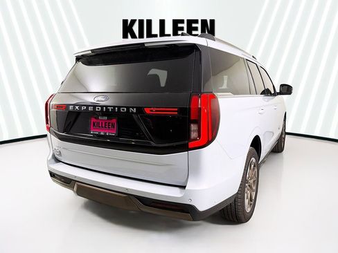 New 2025 Ford Expedition King Ranch image 7
