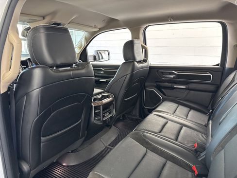 Used 2020 RAM 1500 Laramie image 36