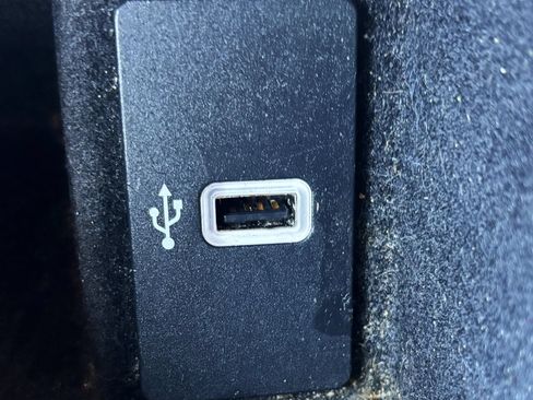 Used 2018 Lincoln MKX Select w/ Select Plus Package AWD/4WD image 30