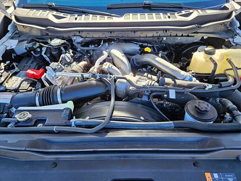 Used 2025 Ford F250 XLT image 21