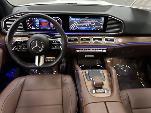 Certified 2025 Mercedes-Benz GLS 450 GLS 450 image 37
