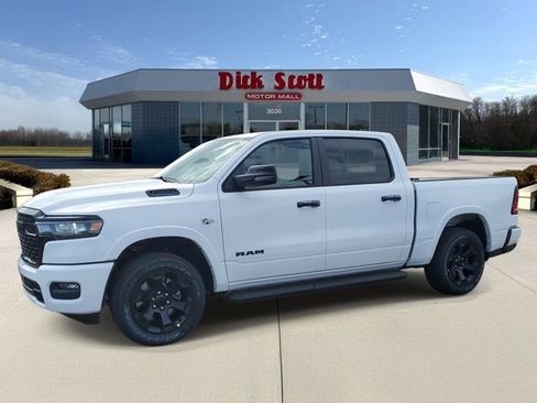 New 2026 RAM 1500 4x4 Crew Cab image 5