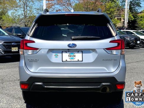 Certified 2021 Subaru Forester Premium AWD/4WD image 4