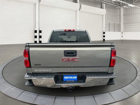 Used 2017 GMC Sierra 1500 SLE image 3