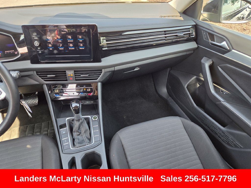 Used 2025 Volkswagen Jetta S FWD image 16