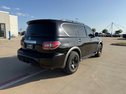 Used 2017 Nissan Armada SV w/ Driver Package RWD image 3