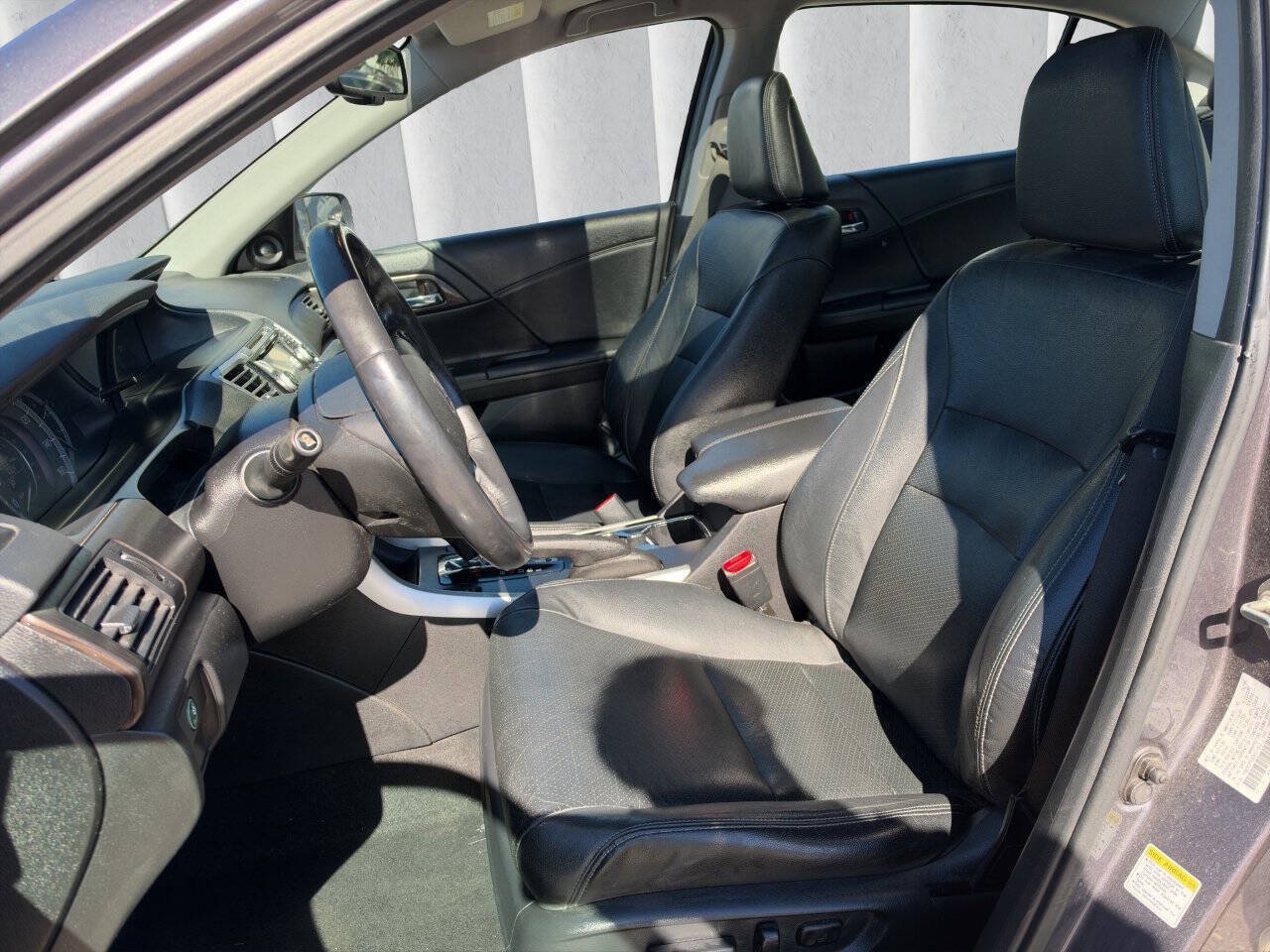 Used 2014 Honda Accord EX-L image 9