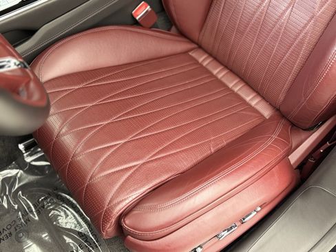 Used 2020 Bentley Flying Spur W12 image 7