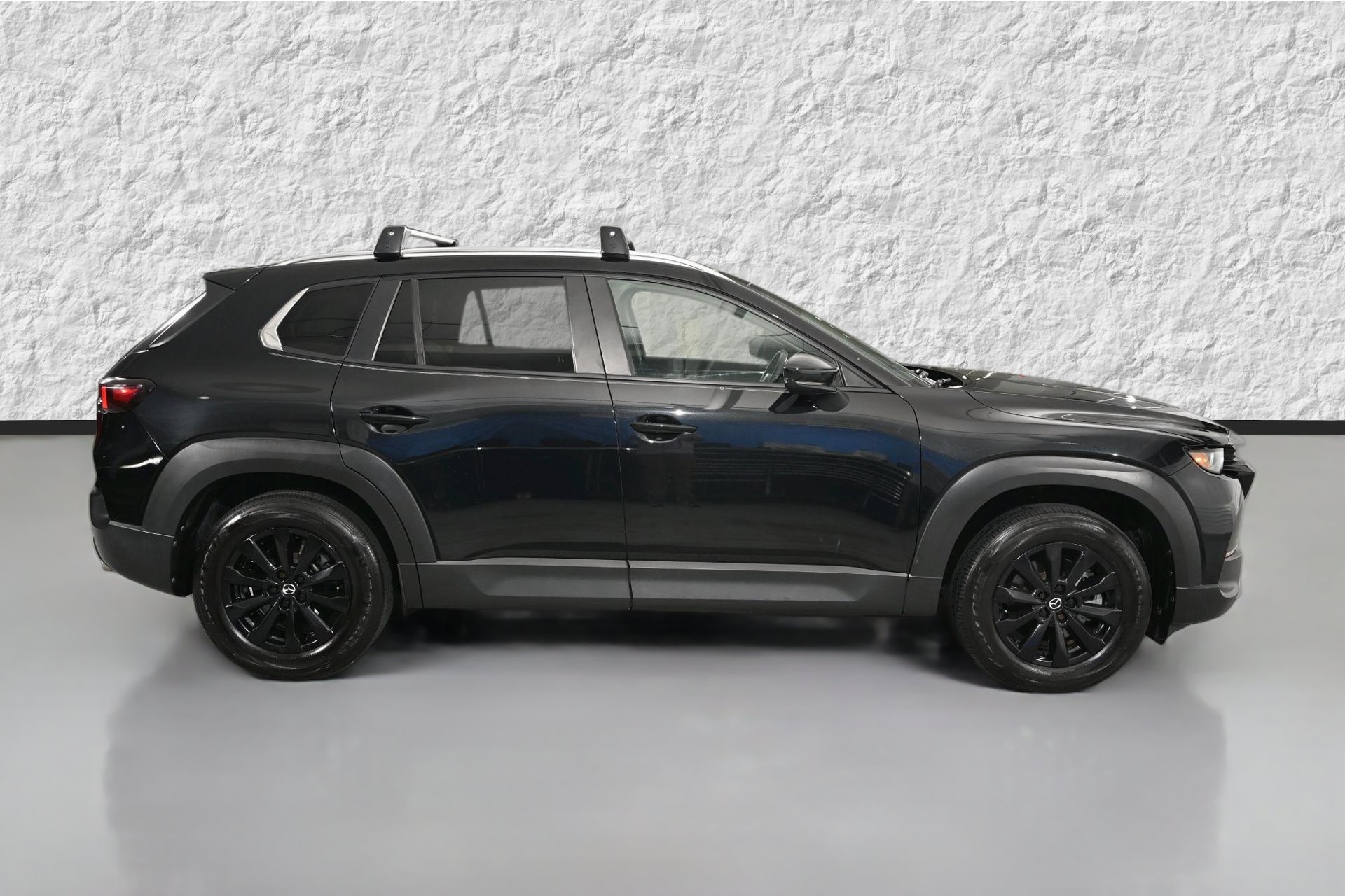 Used 2024 MAZDA CX-50 AWD 2.5 S w/ Premium Package image 2
