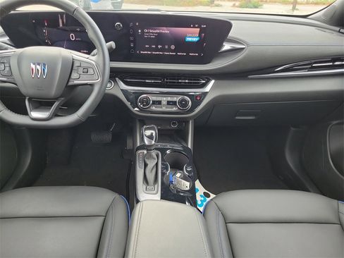 Used 2024 Buick Envista Sport Touring w/ Convenience I Package image 13