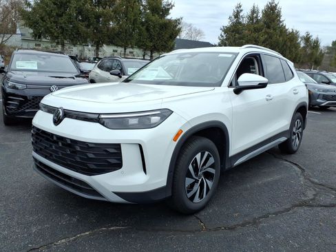 New 2026 Volkswagen Tiguan S image 4