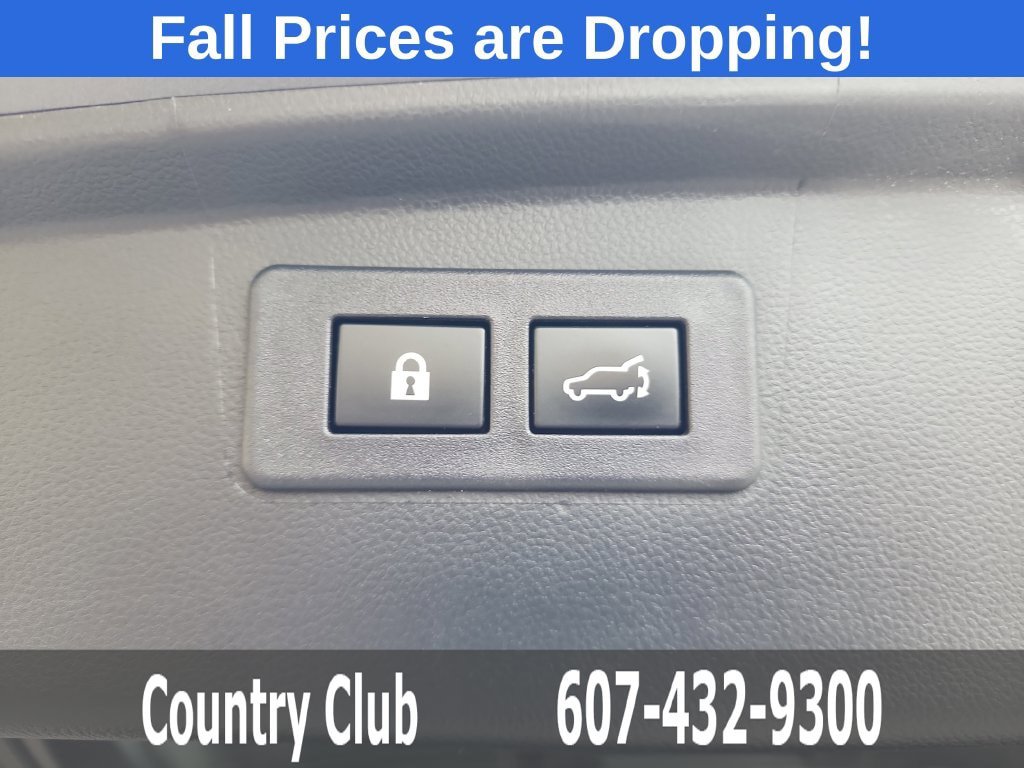 Used 2025 Subaru Outback Limited AWD/4WD image 30